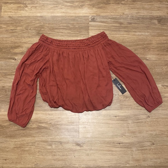 NWT Lulu’s Rust Off Shoulder Cropped Long Sleeve Blouse - Picture 2 of 8